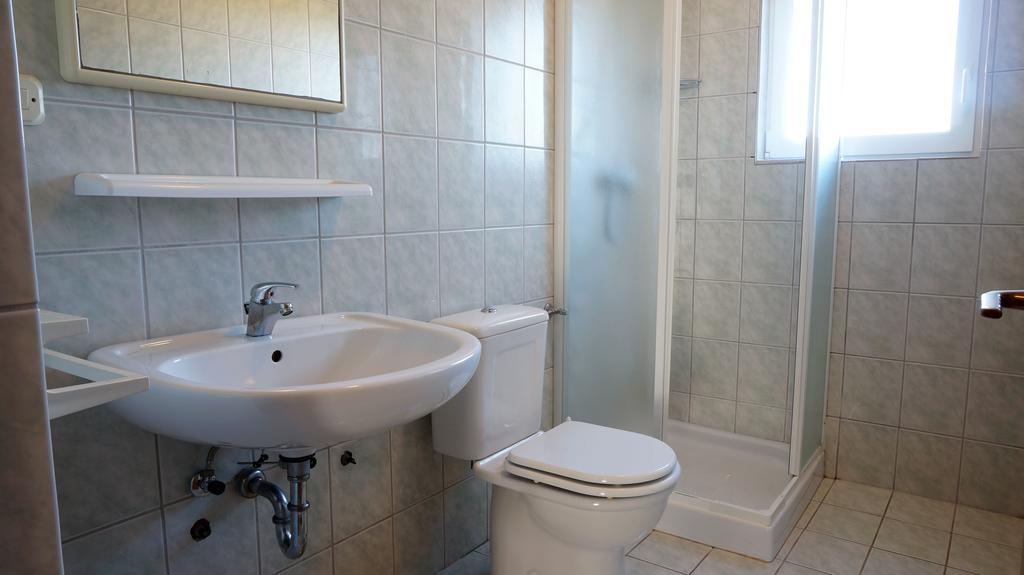 Apartments Sandra Sukošan Zimmer foto