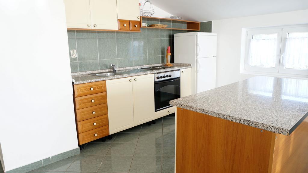 Apartments Sandra Sukošan Zimmer foto